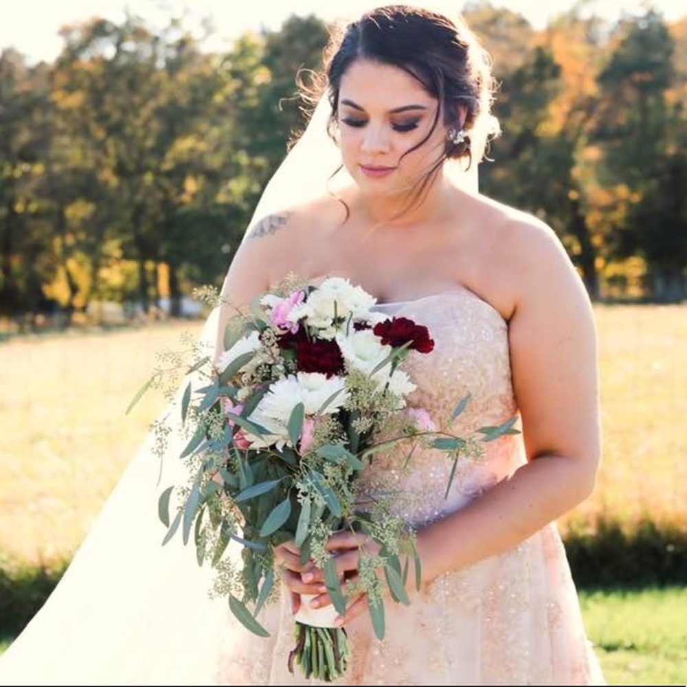 Meet your Posher, Tia